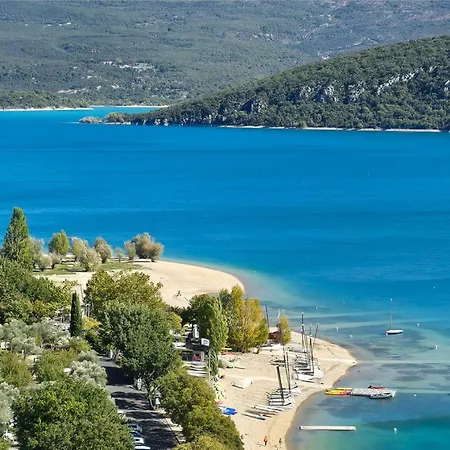 Camping Saint-Laurent-Du-Verdon Feriested *